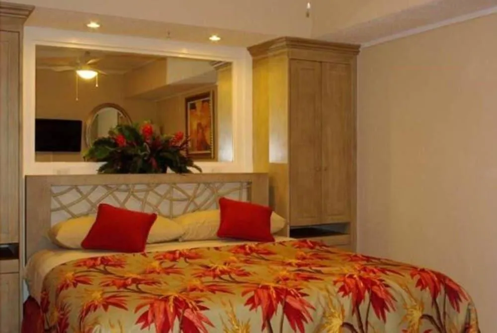 פאלם ביץ' Playa Linda Beach Resort