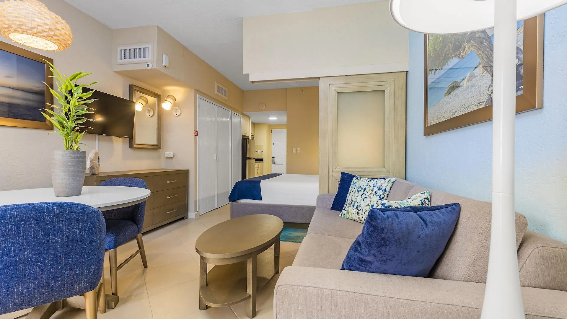 פאלם ביץ' Playa Linda Beach Resort 3*, פאלם ביץ' ארובה